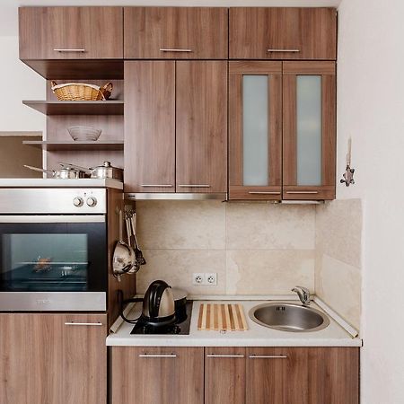 Celine'S Place By The Sea Kotor Ngoại thất bức ảnh